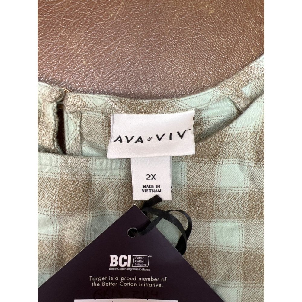 Womens Plus Size Plaid Crewneck Balloon Long Sleeve Flannel Blouse Ava & Viv Gre - Picture 5 of 8